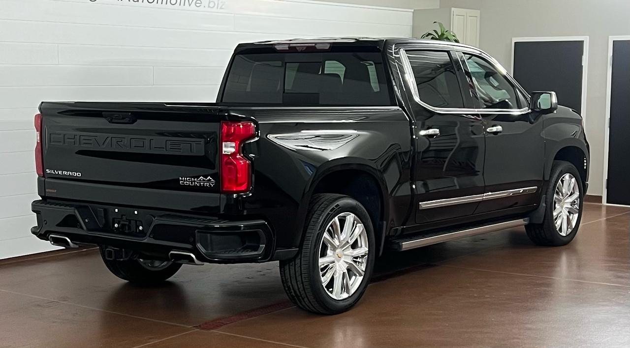 Chevrolet Silverado 1500 High Country Crew Cab 4WD 2022