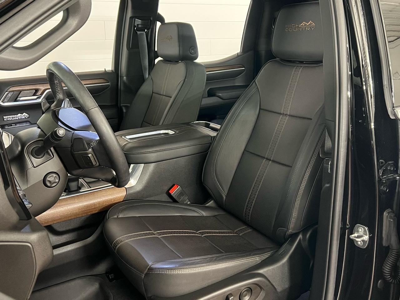 Chevrolet Silverado 1500 High Country Crew Cab 4WD 2022