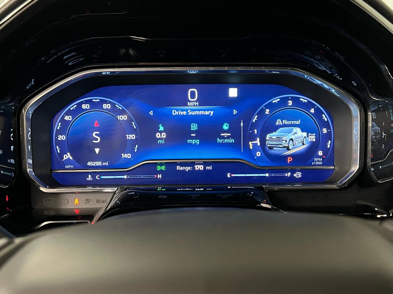 Chevrolet Silverado 1500 High Country Crew Cab 4WD 2022