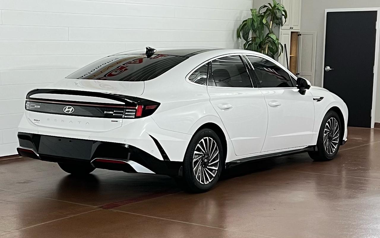 Hyundai Sonata Hybrid Limited 2025