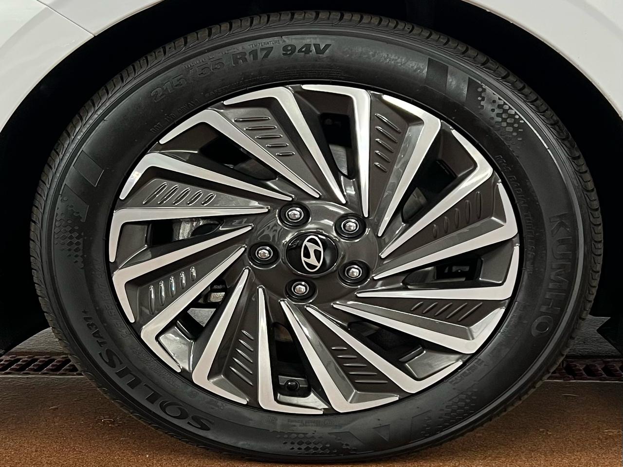 Hyundai Sonata Hybrid Limited 2025