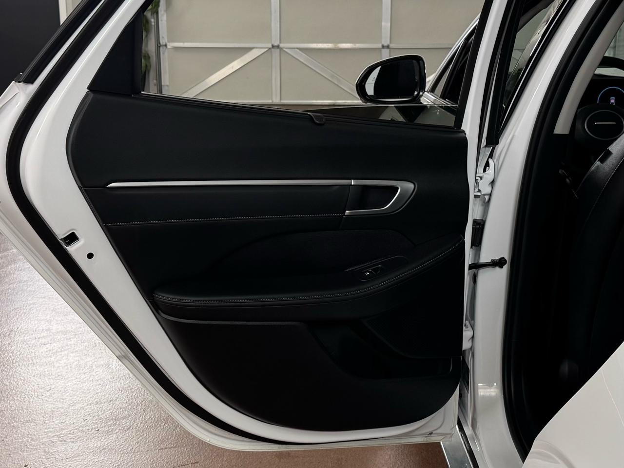 Hyundai Sonata Hybrid Limited 2025