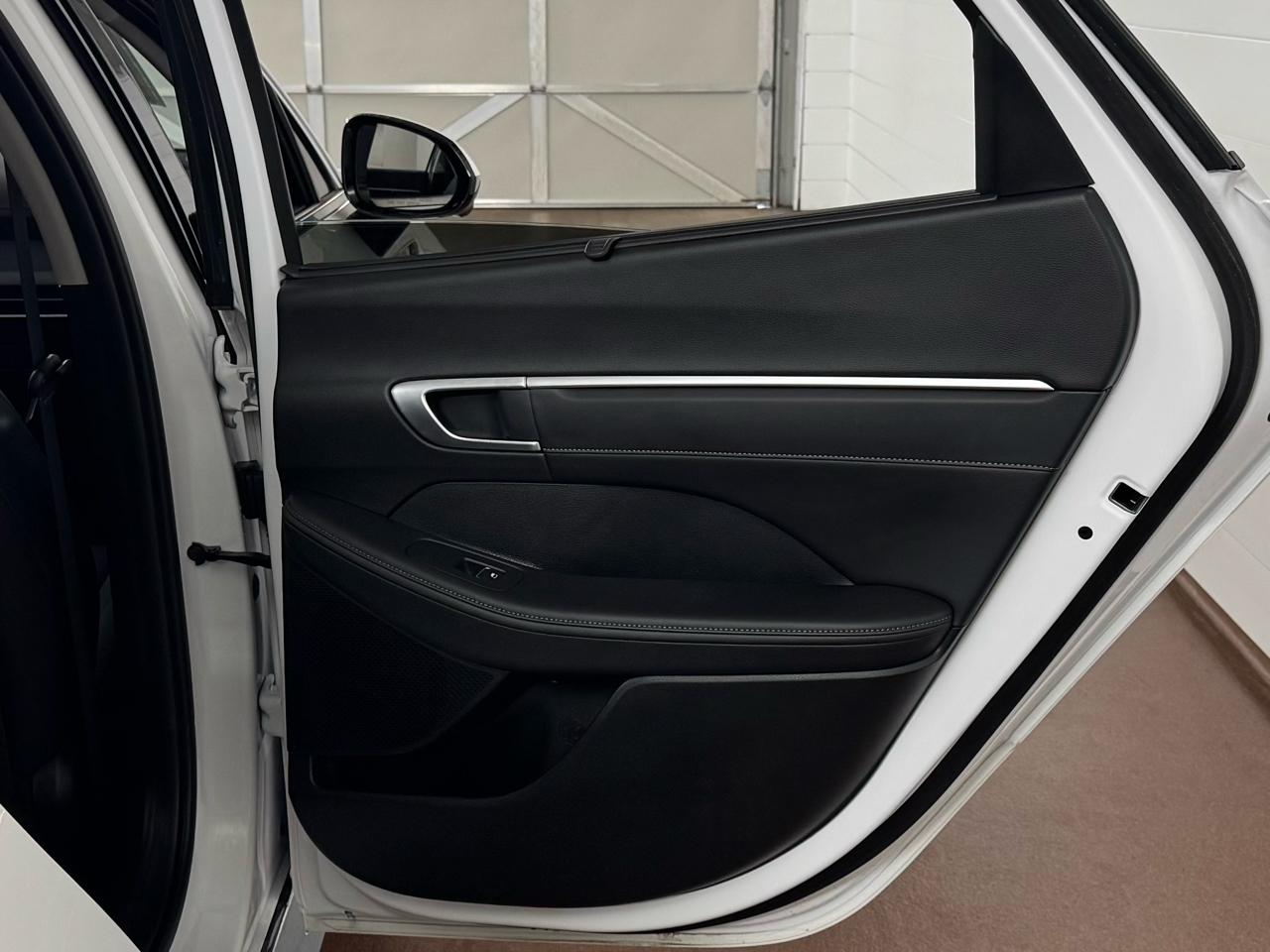 Hyundai Sonata Hybrid Limited 2025