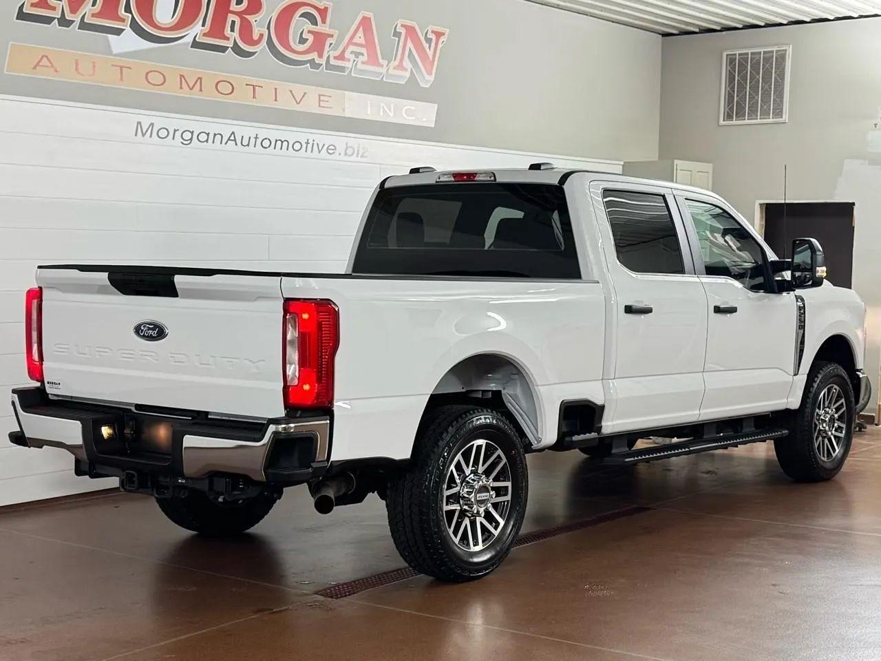 Ford F-250 SD  2024