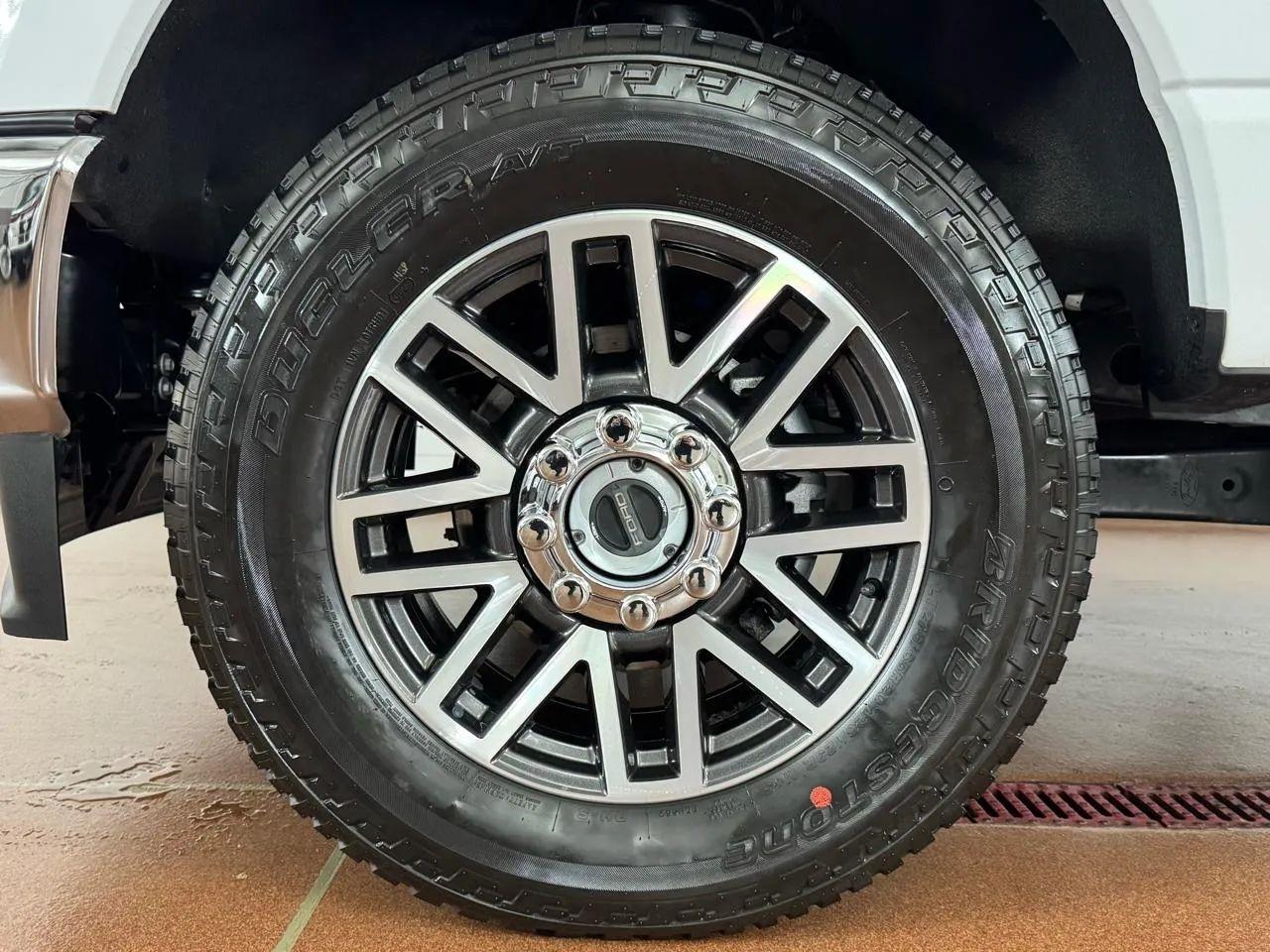 Ford F-250 SD  2024