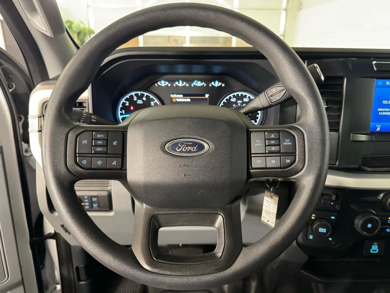 Ford F-250 SD  2024