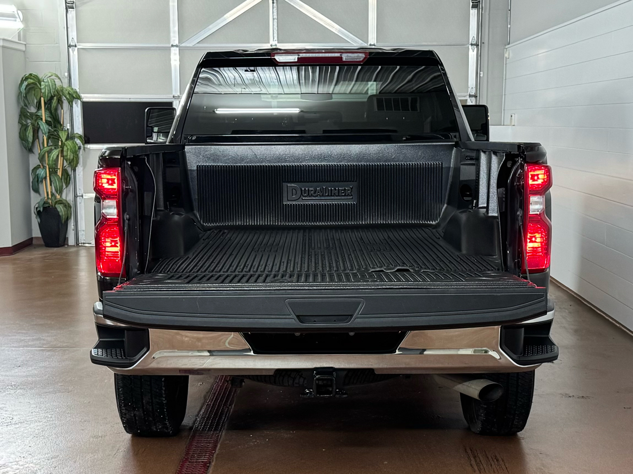 Chevrolet Silverado 2500HD LT Crew Cab 4WD 2024