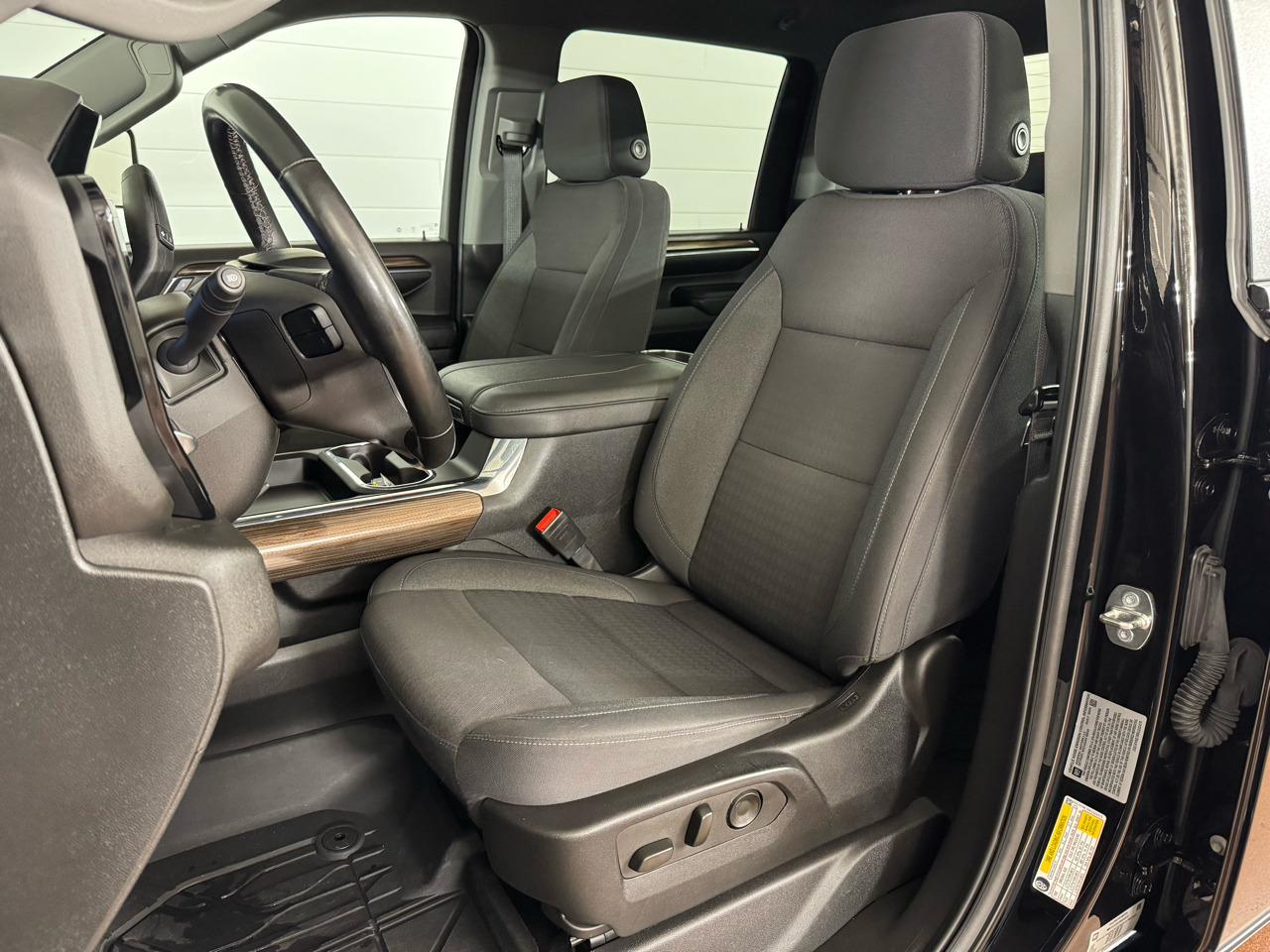 Chevrolet Silverado 2500HD LT Crew Cab 4WD 2024