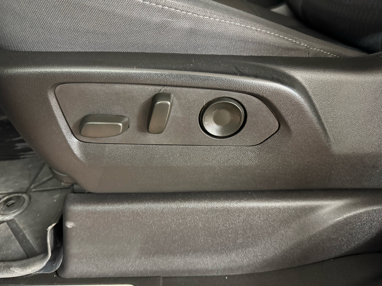 Chevrolet Silverado 2500HD LT Crew Cab 4WD 2024