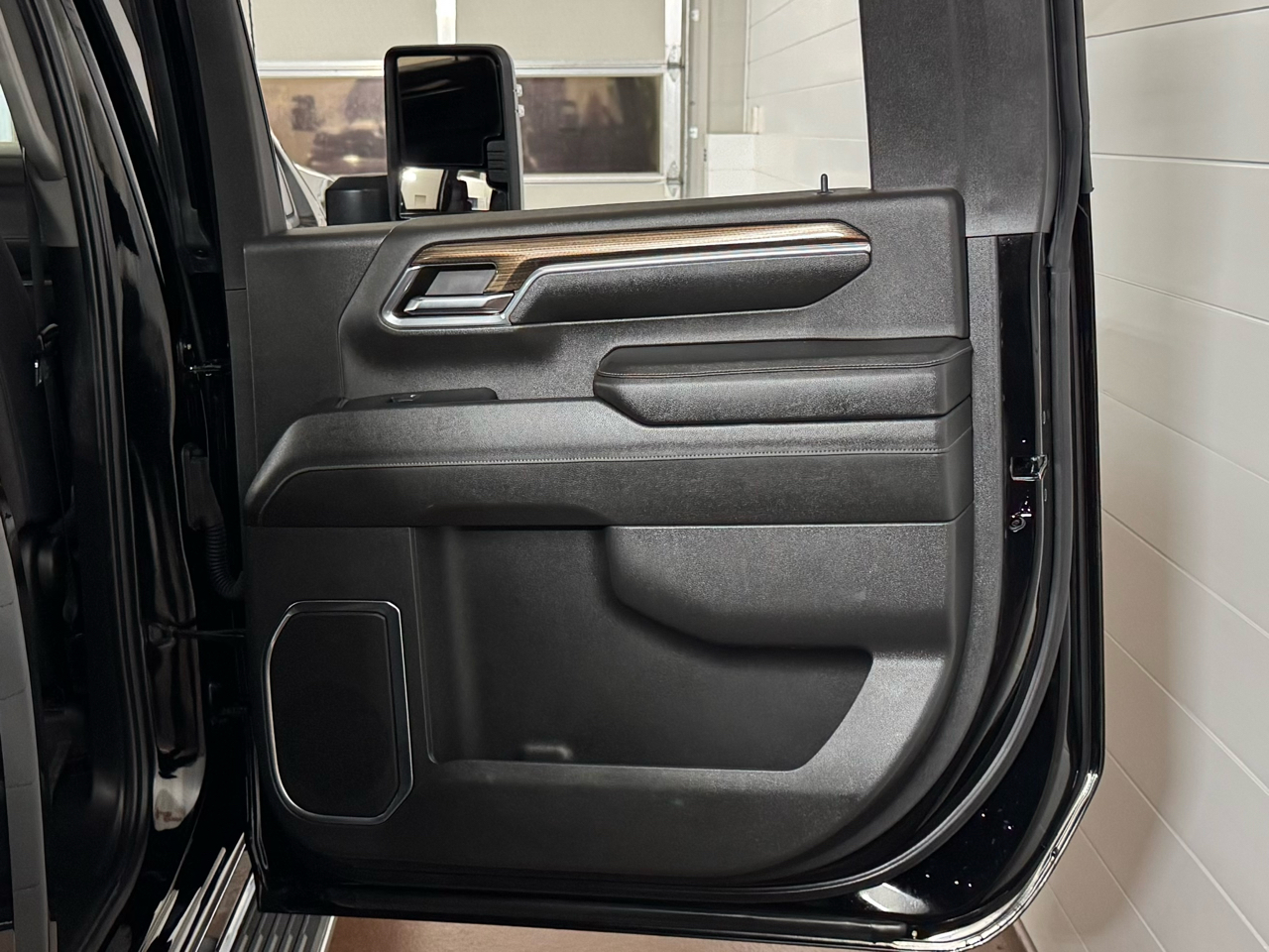 Chevrolet Silverado 2500HD LT Crew Cab 4WD 2024