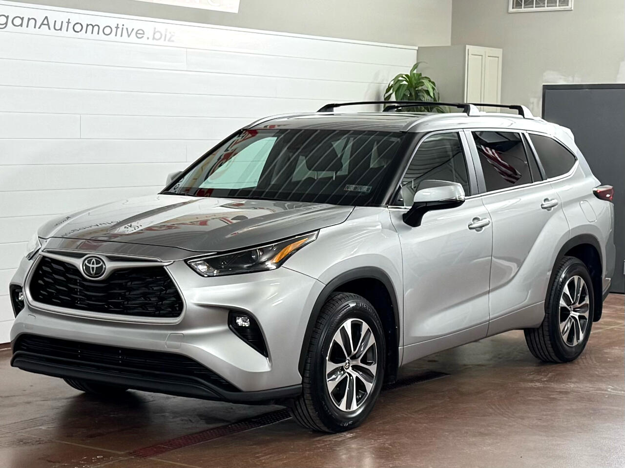 Toyota Highlander  2024