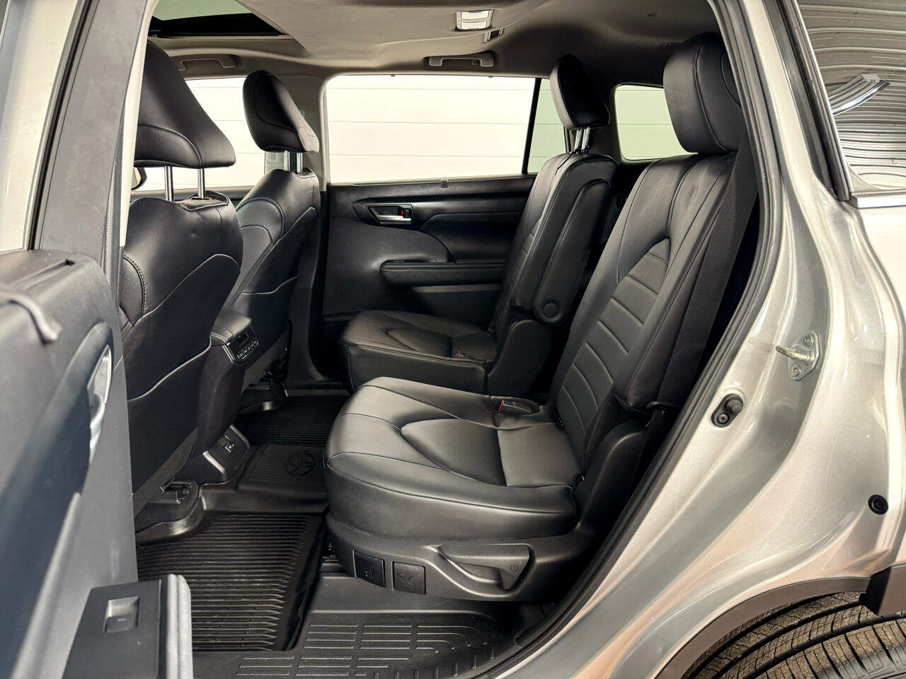 Toyota Highlander  2024