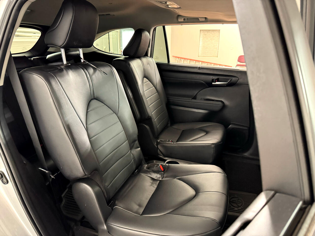 Toyota Highlander  2024