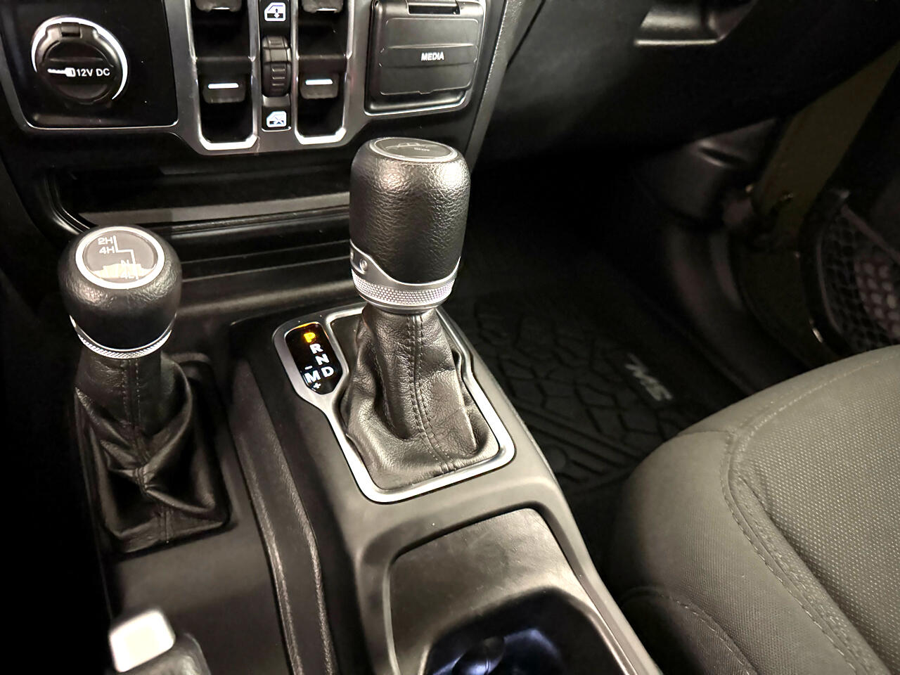 Jeep Gladiator Sport 4x4 2021