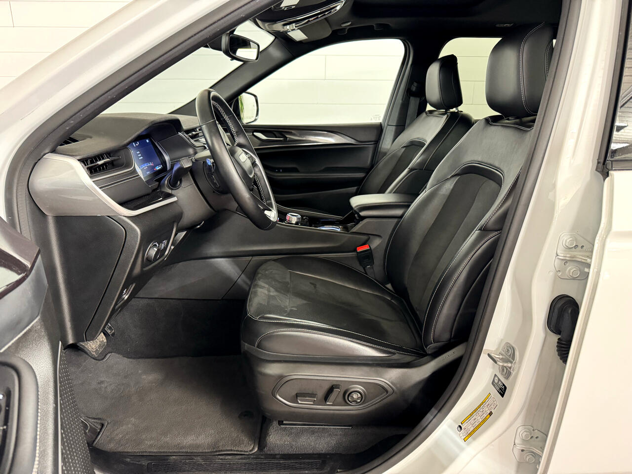 Jeep Grand Cherokee Altitude 4x4 2022