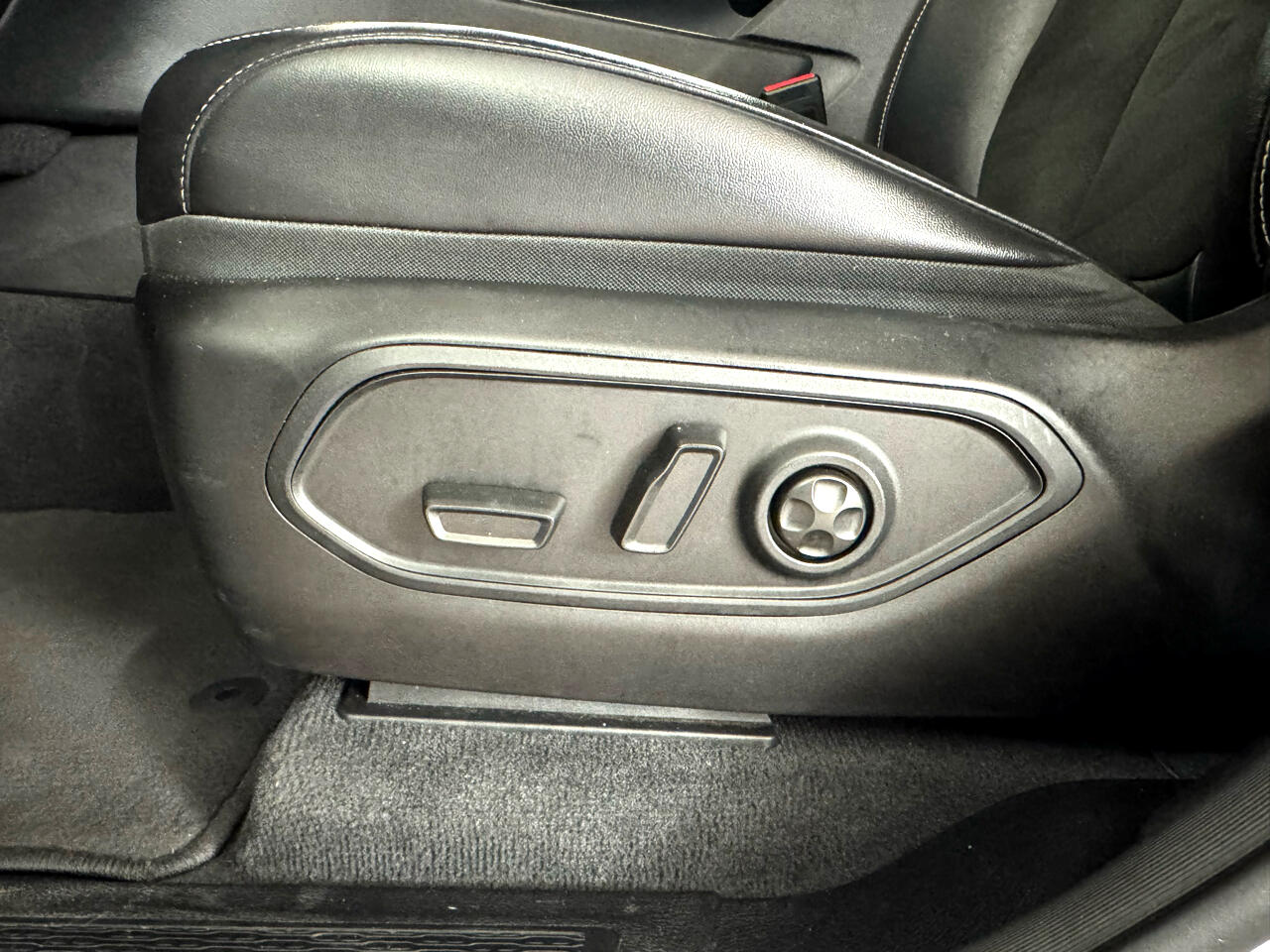 Jeep Grand Cherokee Altitude 4x4 2022