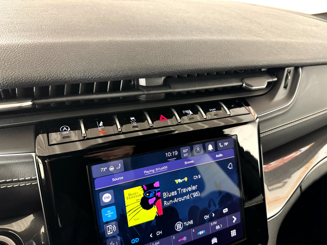 Jeep Grand Cherokee Altitude 4x4 2022