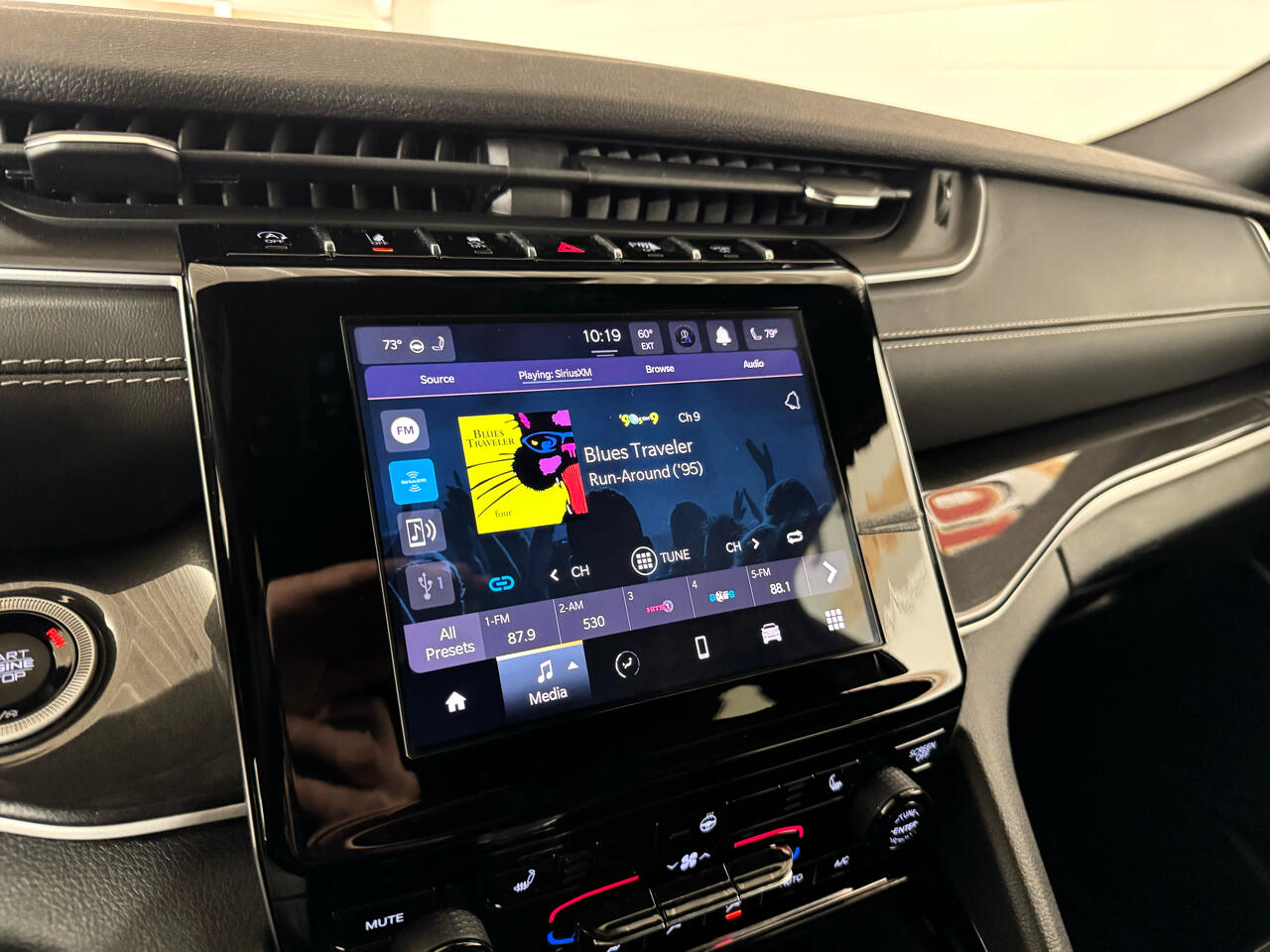 Jeep Grand Cherokee Altitude 4x4 2022