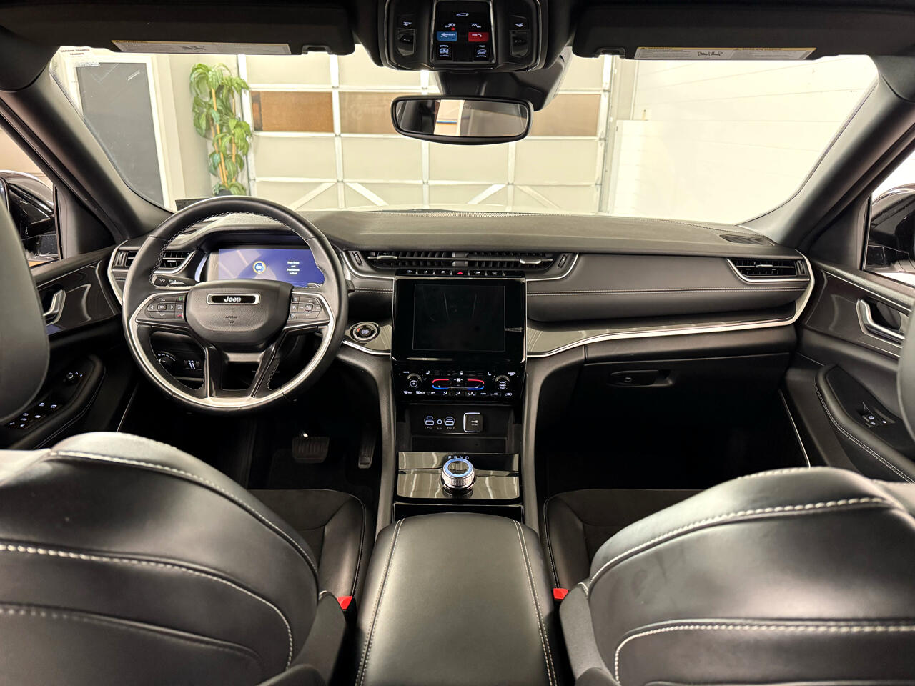 Jeep Grand Cherokee Altitude 4x4 2022