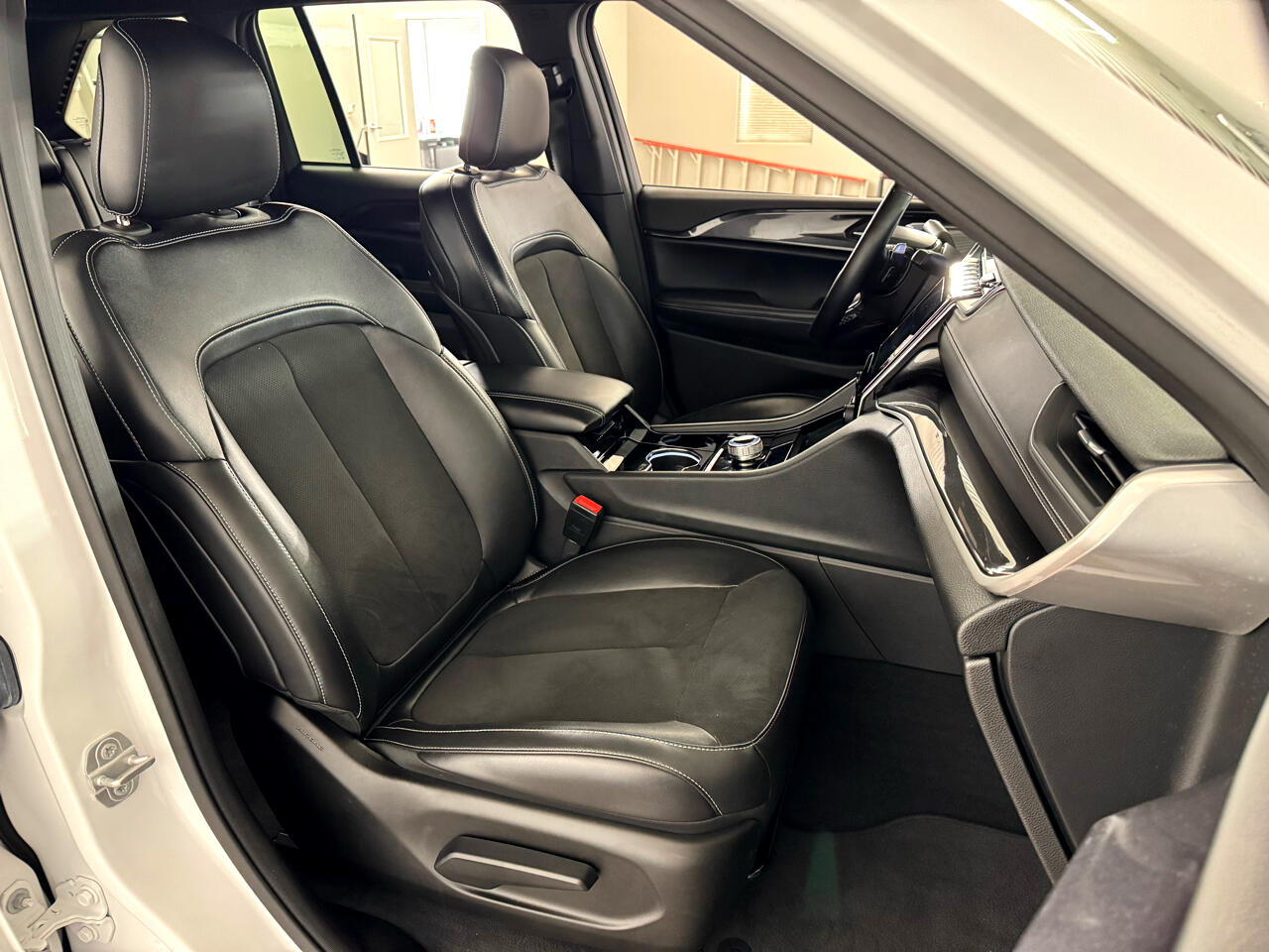 Jeep Grand Cherokee Altitude 4x4 2022