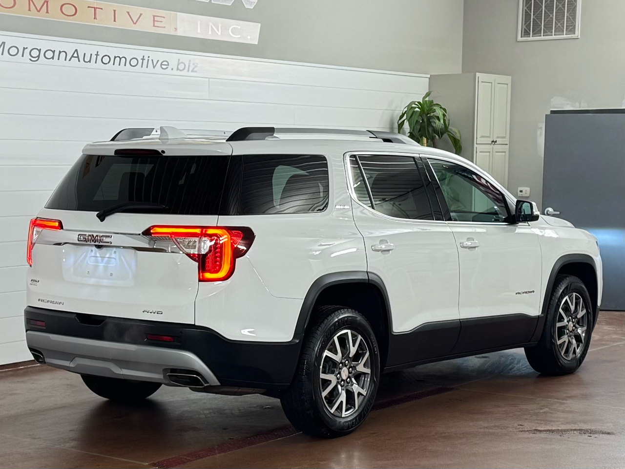 GMC Acadia SLE AWD 2020