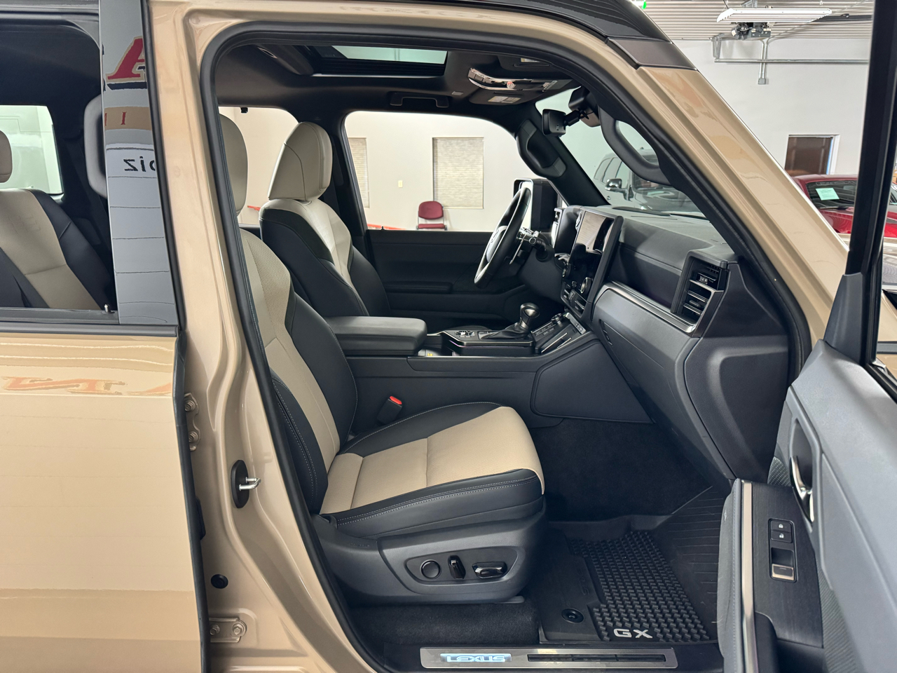 Lexus GX GX 550 Overtrail+ 4WD 2024