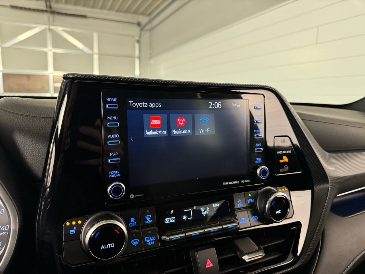 Toyota Highlander XSE AWD V6 2022