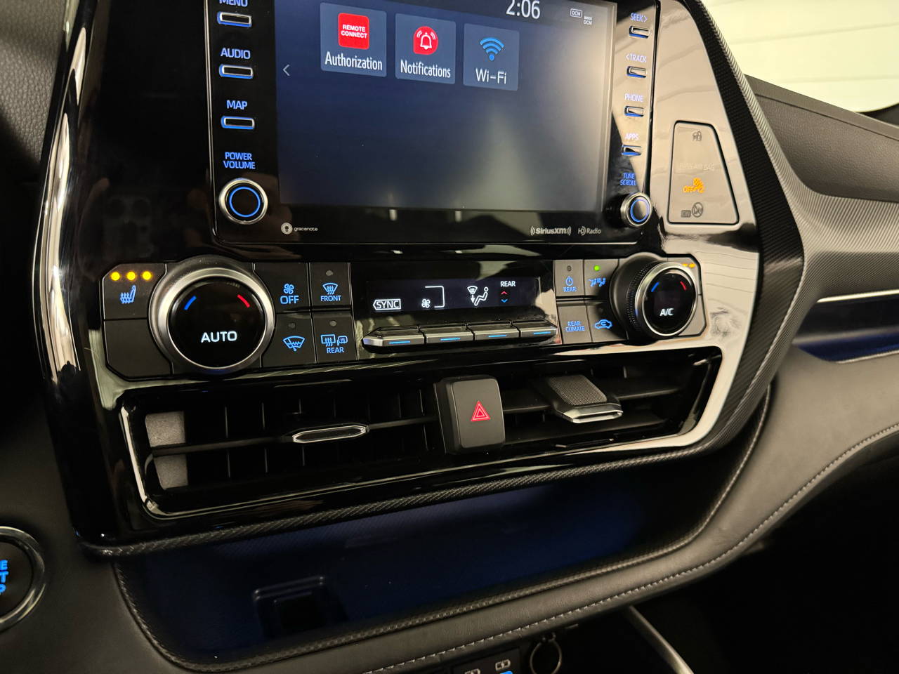 Toyota Highlander XSE AWD V6 2022