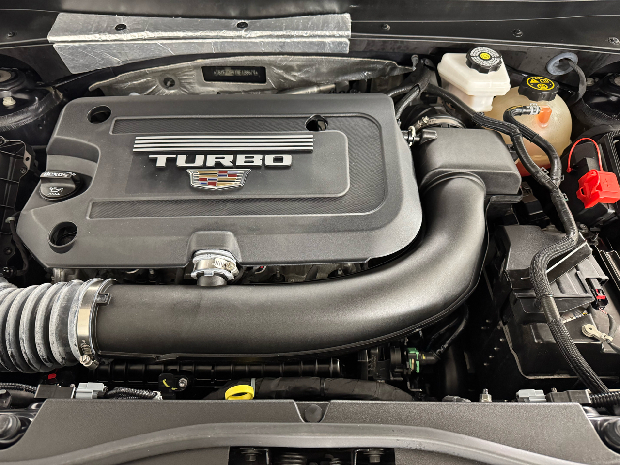 Cadillac XT4 Premium Luxury AWD 2022