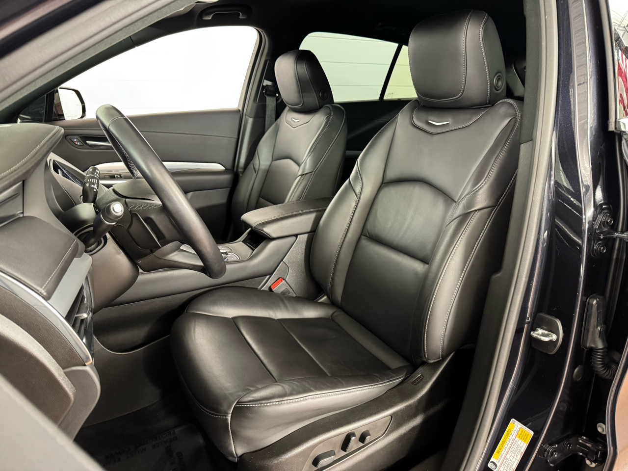 Cadillac XT4 Premium Luxury AWD 2022