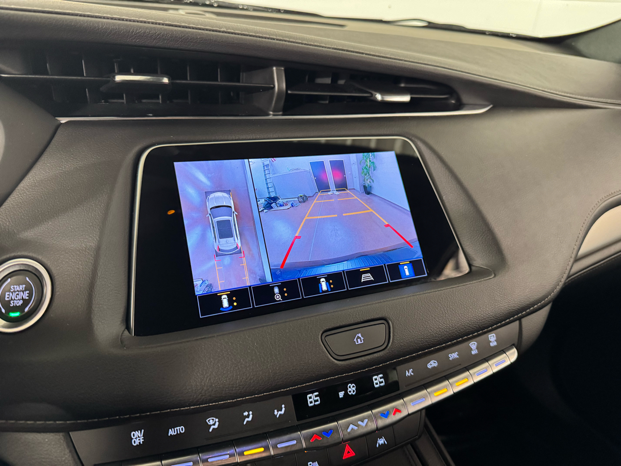 Cadillac XT4 Premium Luxury AWD 2022