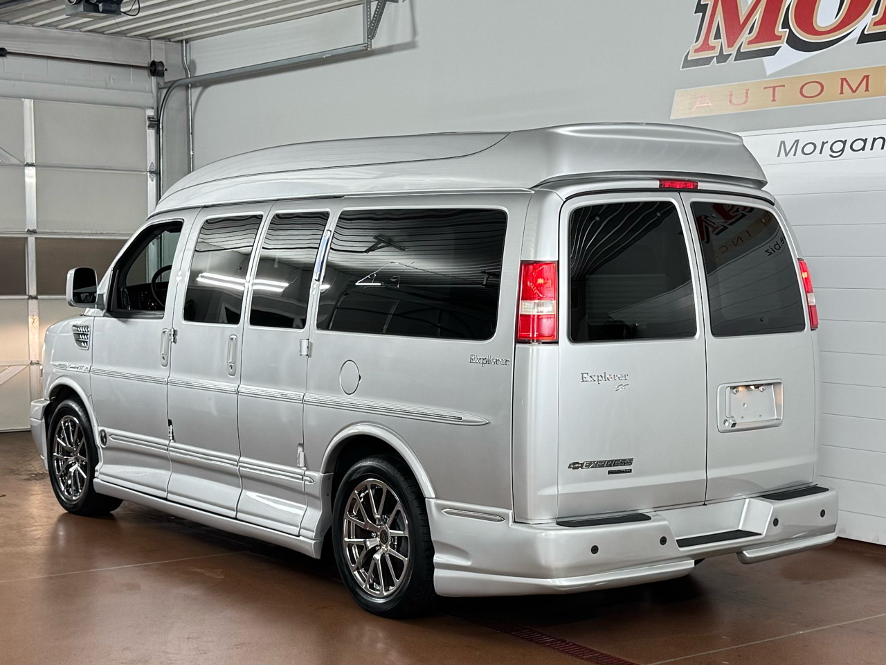 Chevrolet Express  2013