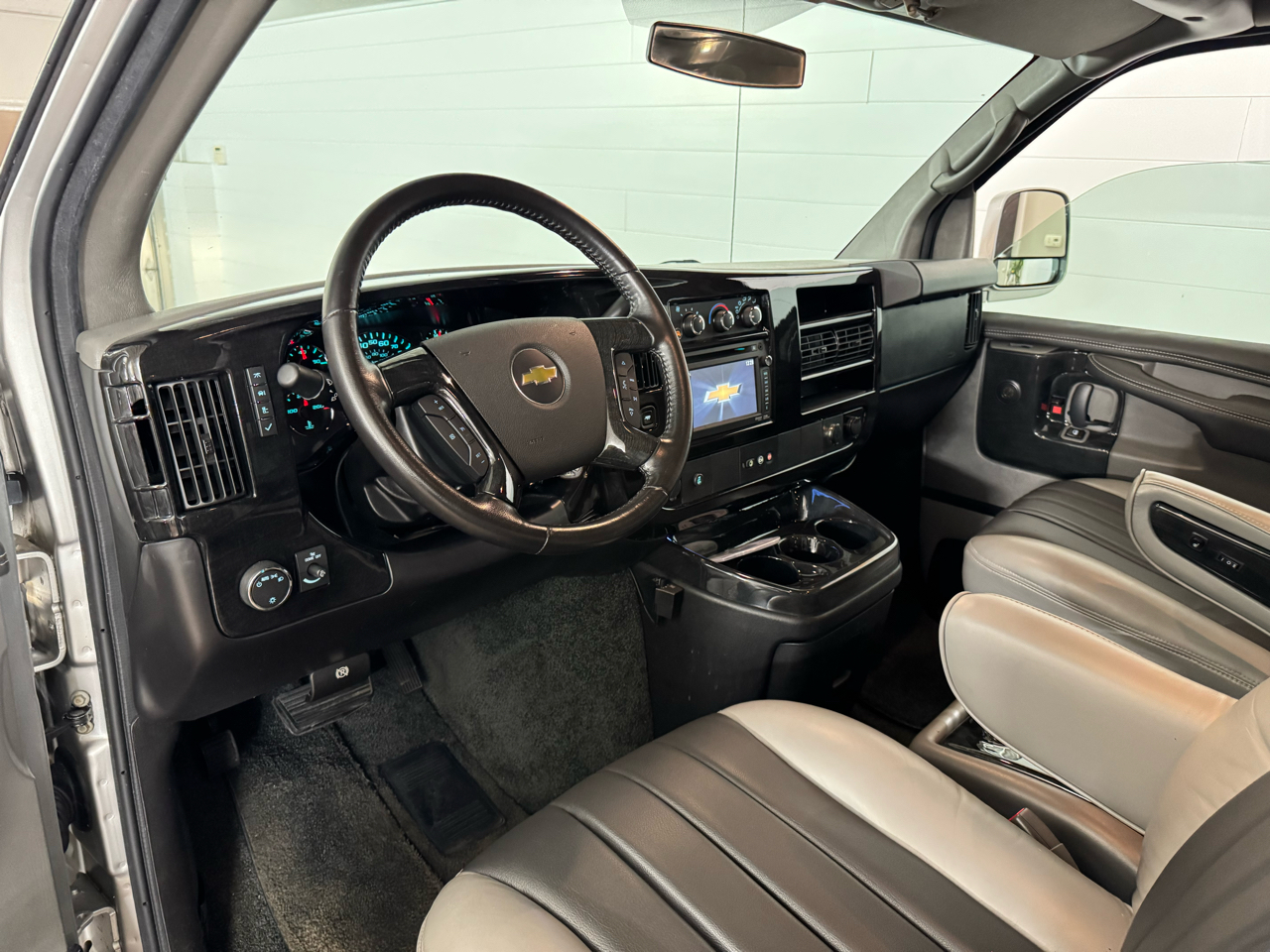 Chevrolet Express  2013