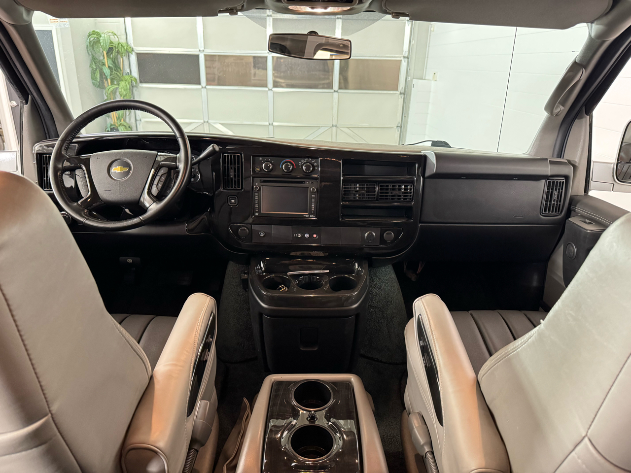 Chevrolet Express  2013