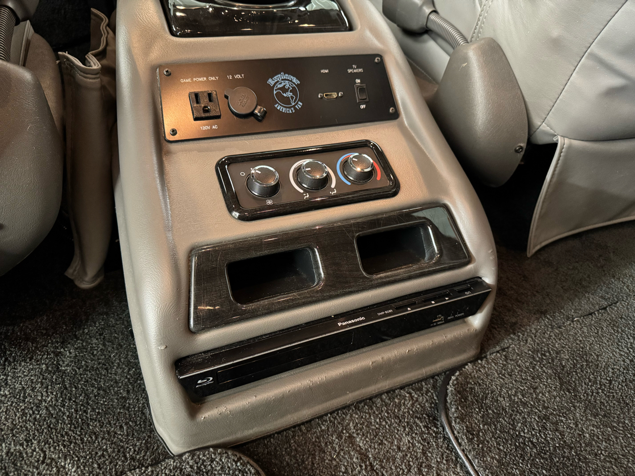 Chevrolet Express  2013