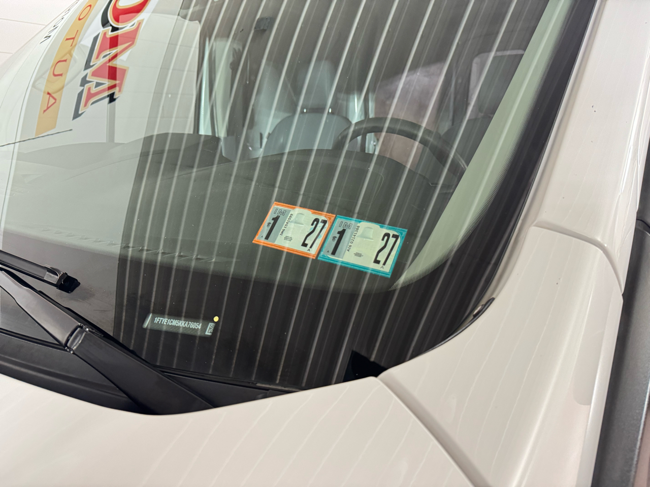 Ford Transit 150 Van Med. Roof w/Sliding Pass. 130-in. WB 2019