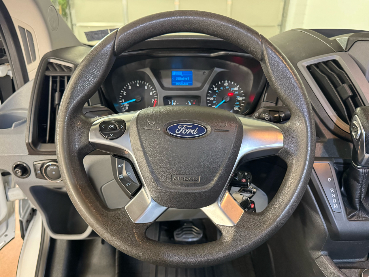 Ford Transit 150 Van Med. Roof w/Sliding Pass. 130-in. WB 2019