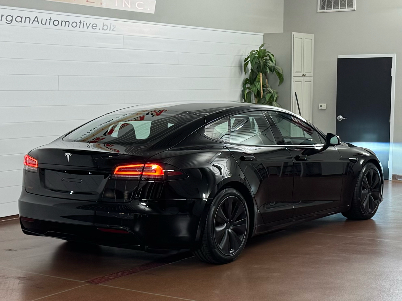 Tesla Model S Base 2023