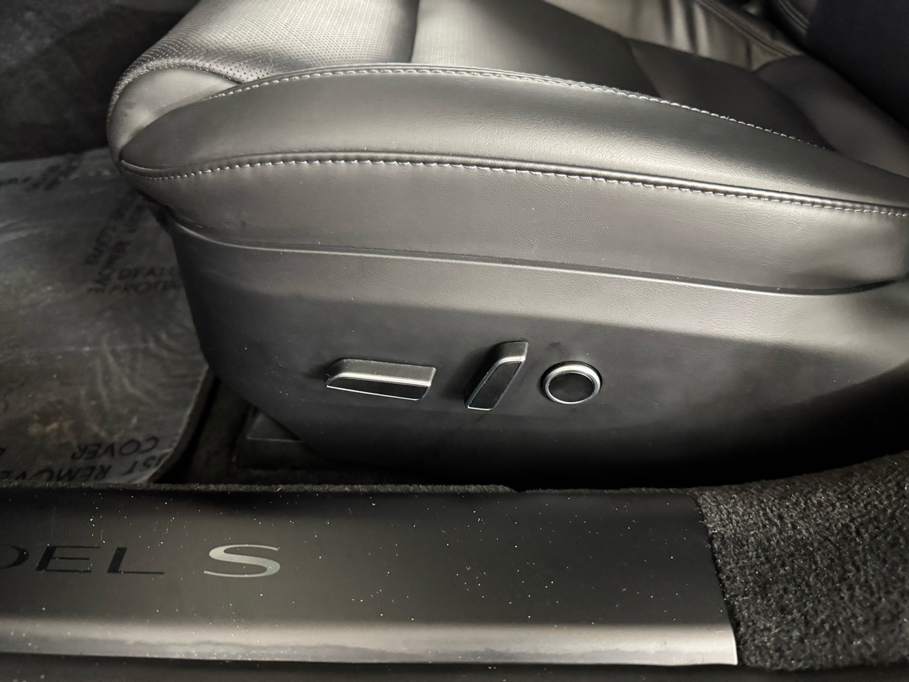 Tesla Model S Base 2023