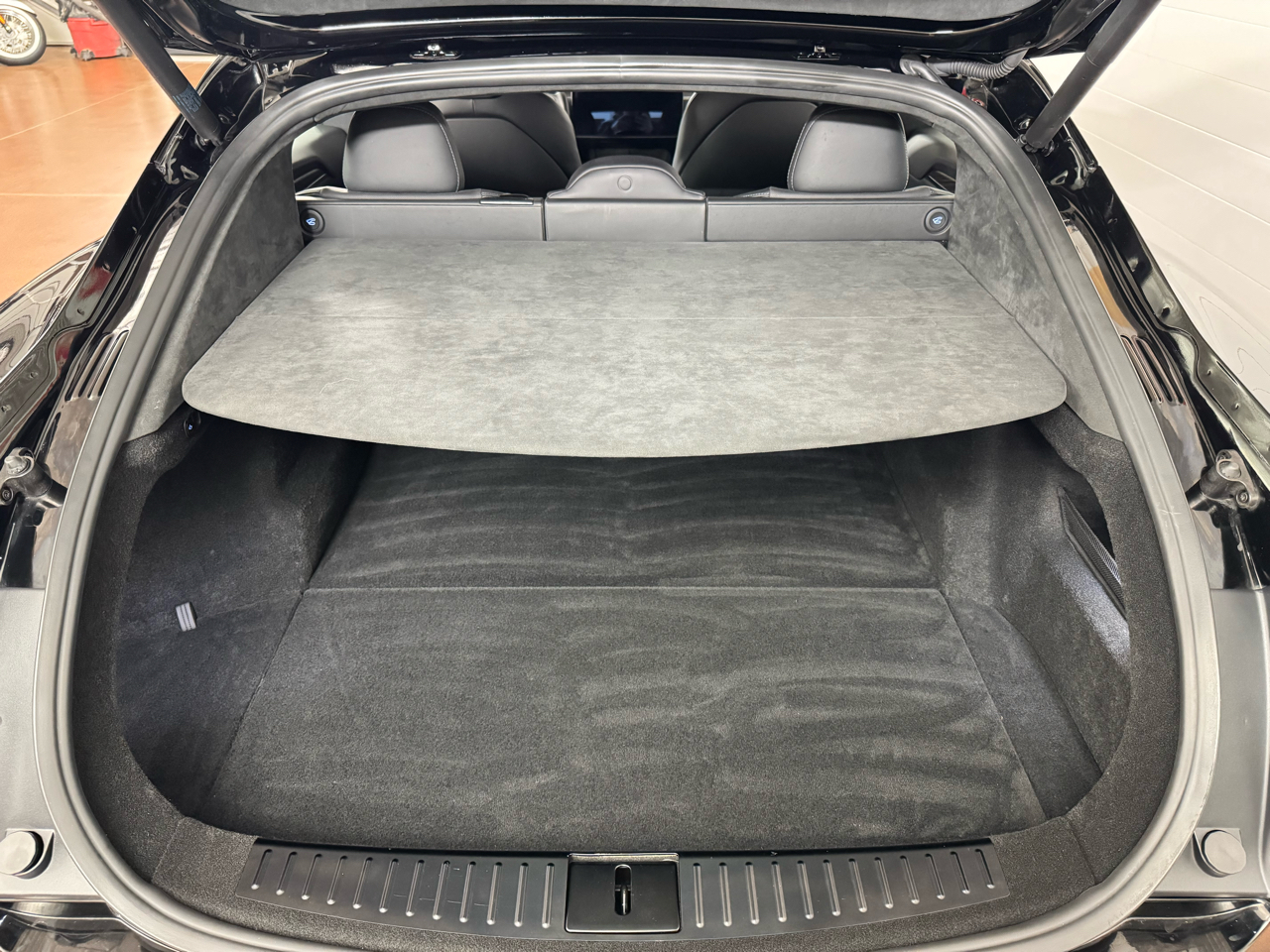 Tesla Model S Base 2023