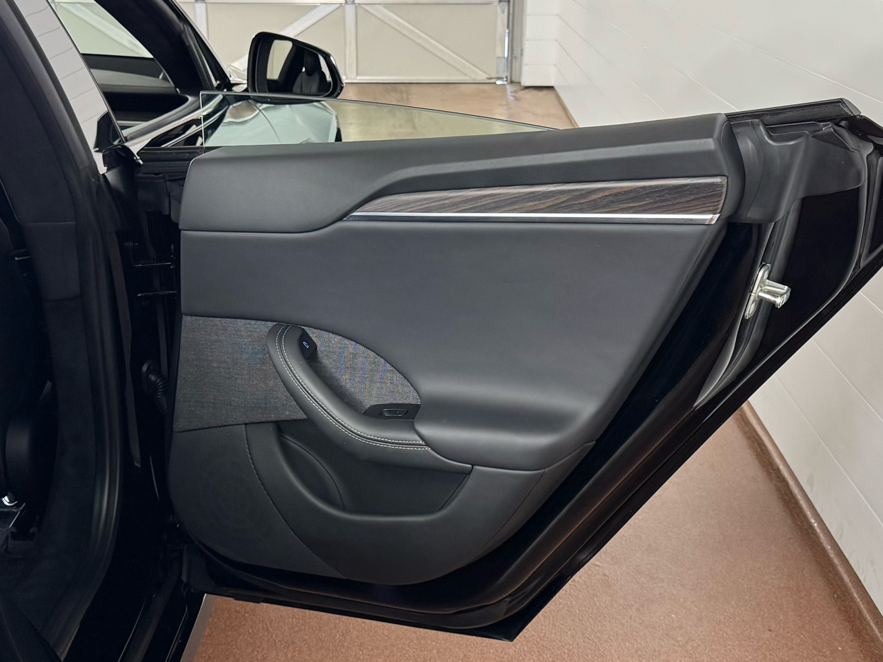 Tesla Model S Base 2023