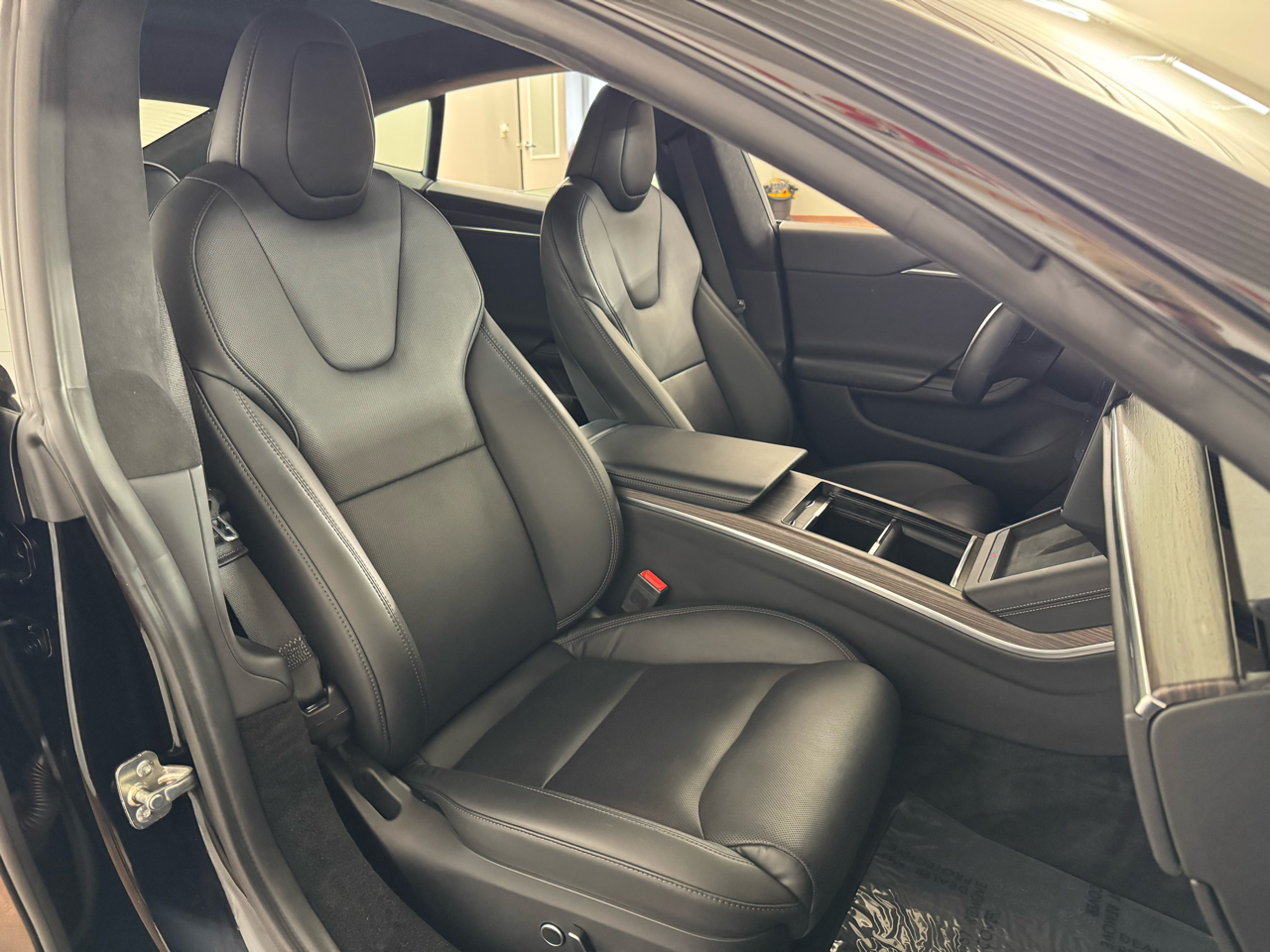 Tesla Model S Base 2023