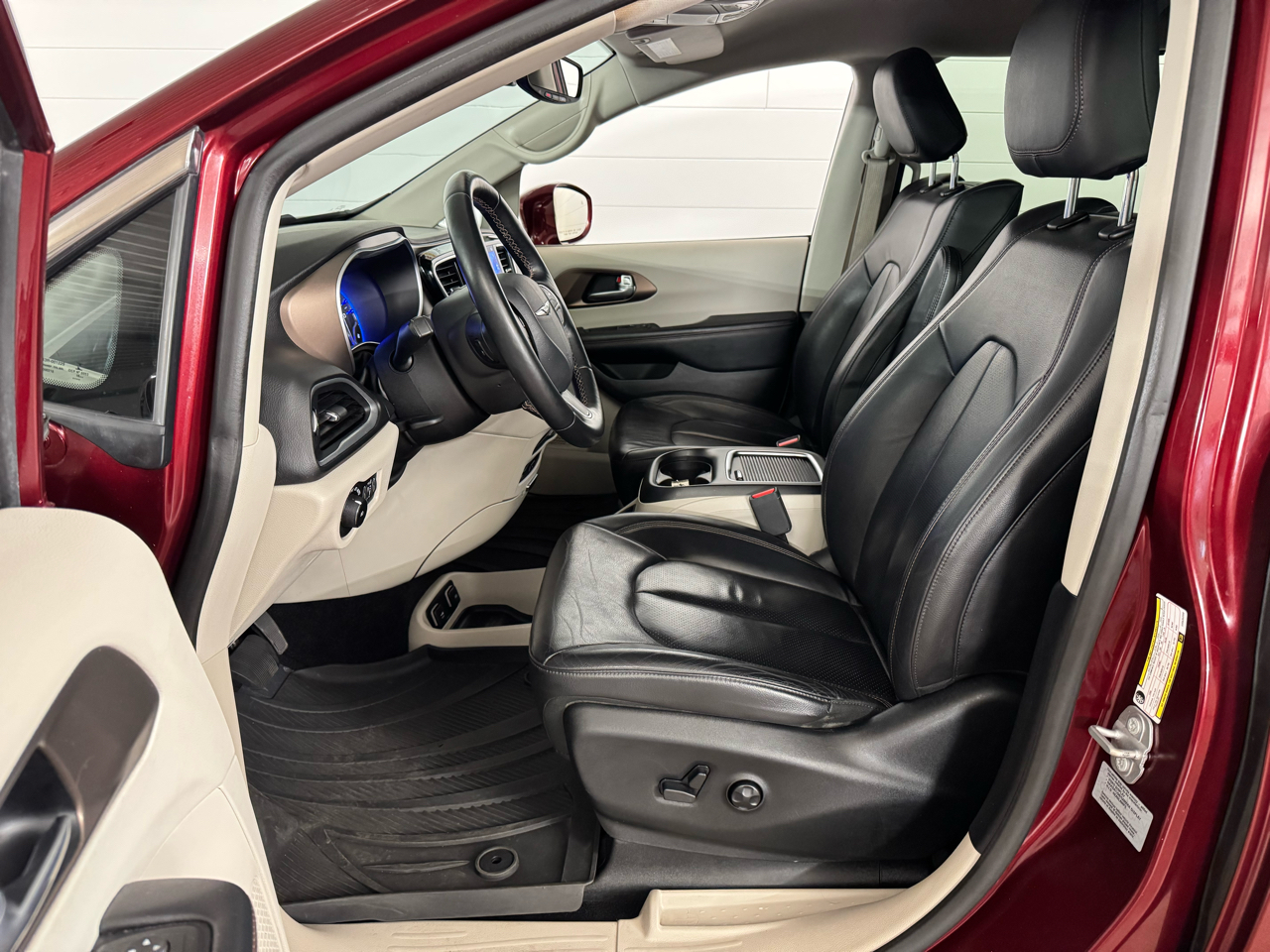 Chrysler Pacifica Touring-L Plus 2017