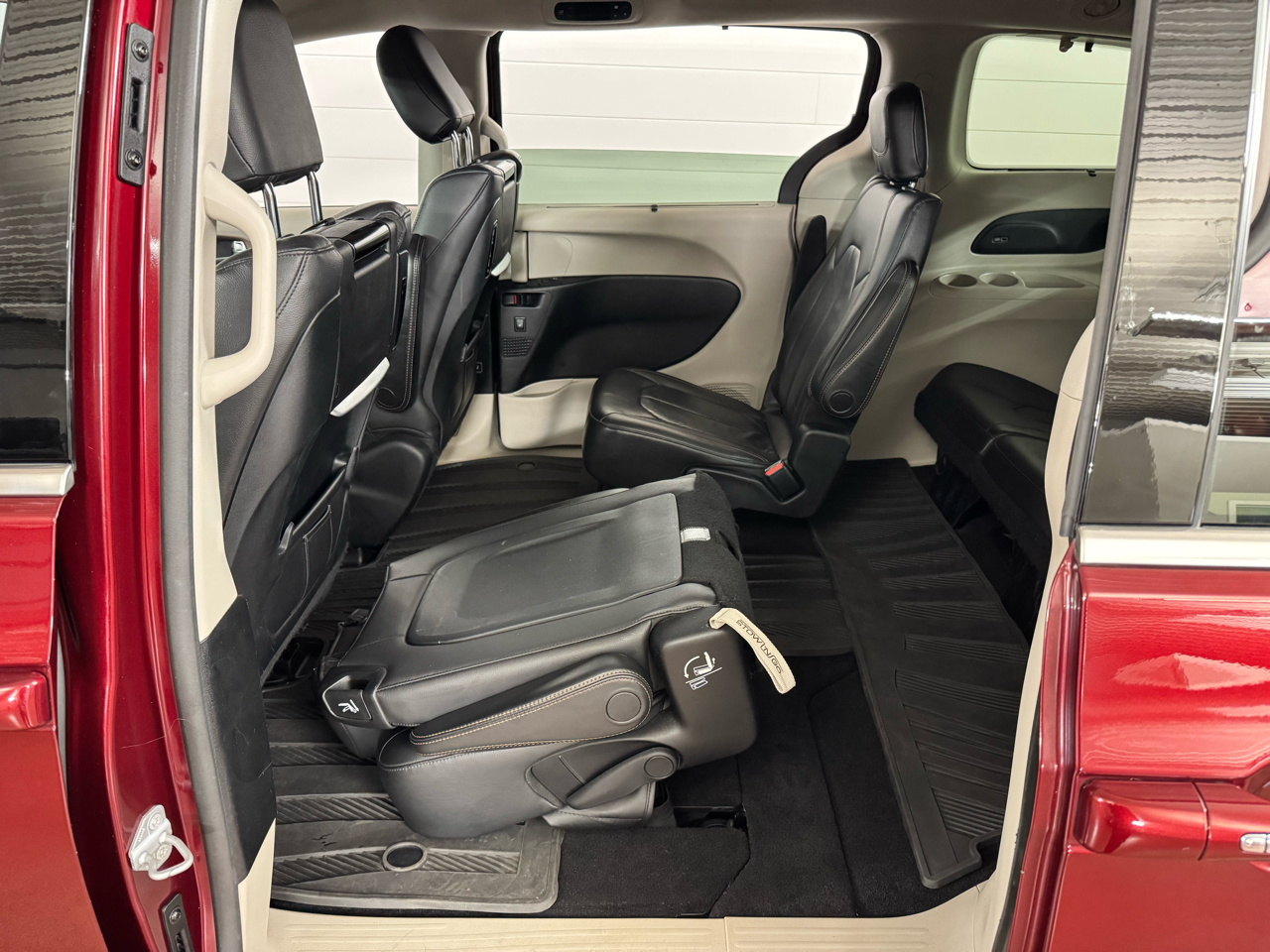 Chrysler Pacifica Touring-L Plus 2017