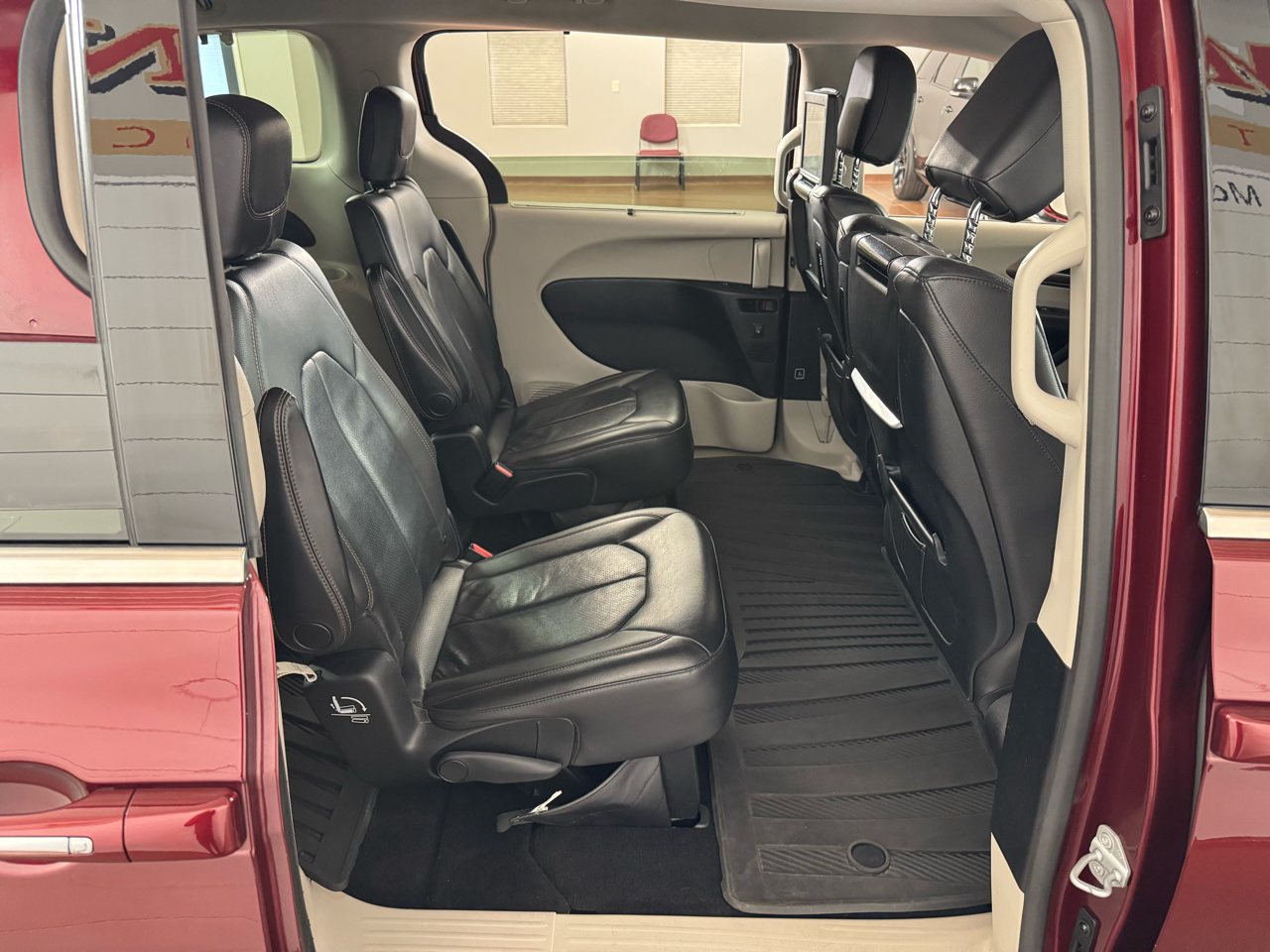 Chrysler Pacifica Touring-L Plus 2017