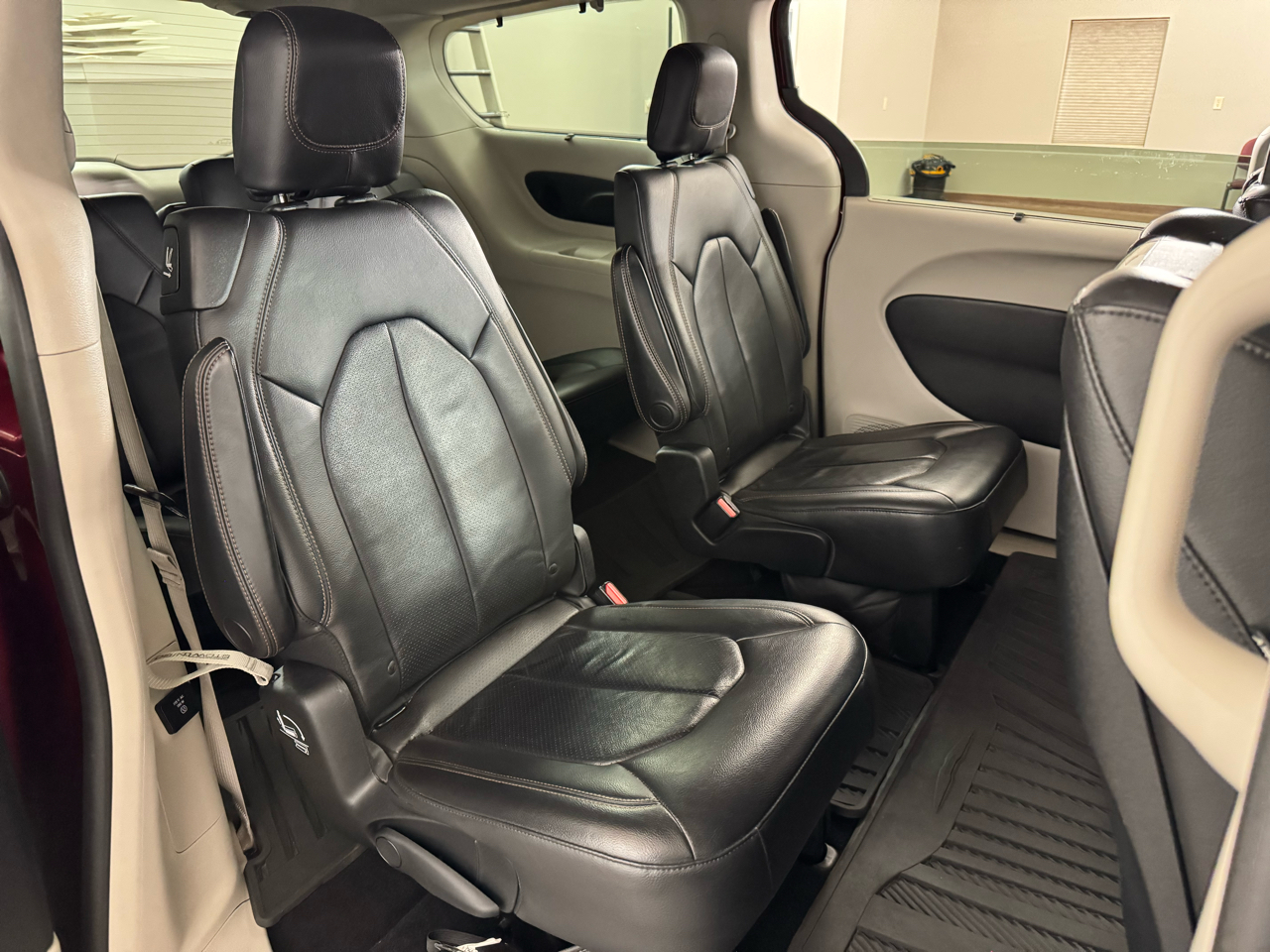 Chrysler Pacifica Touring-L Plus 2017