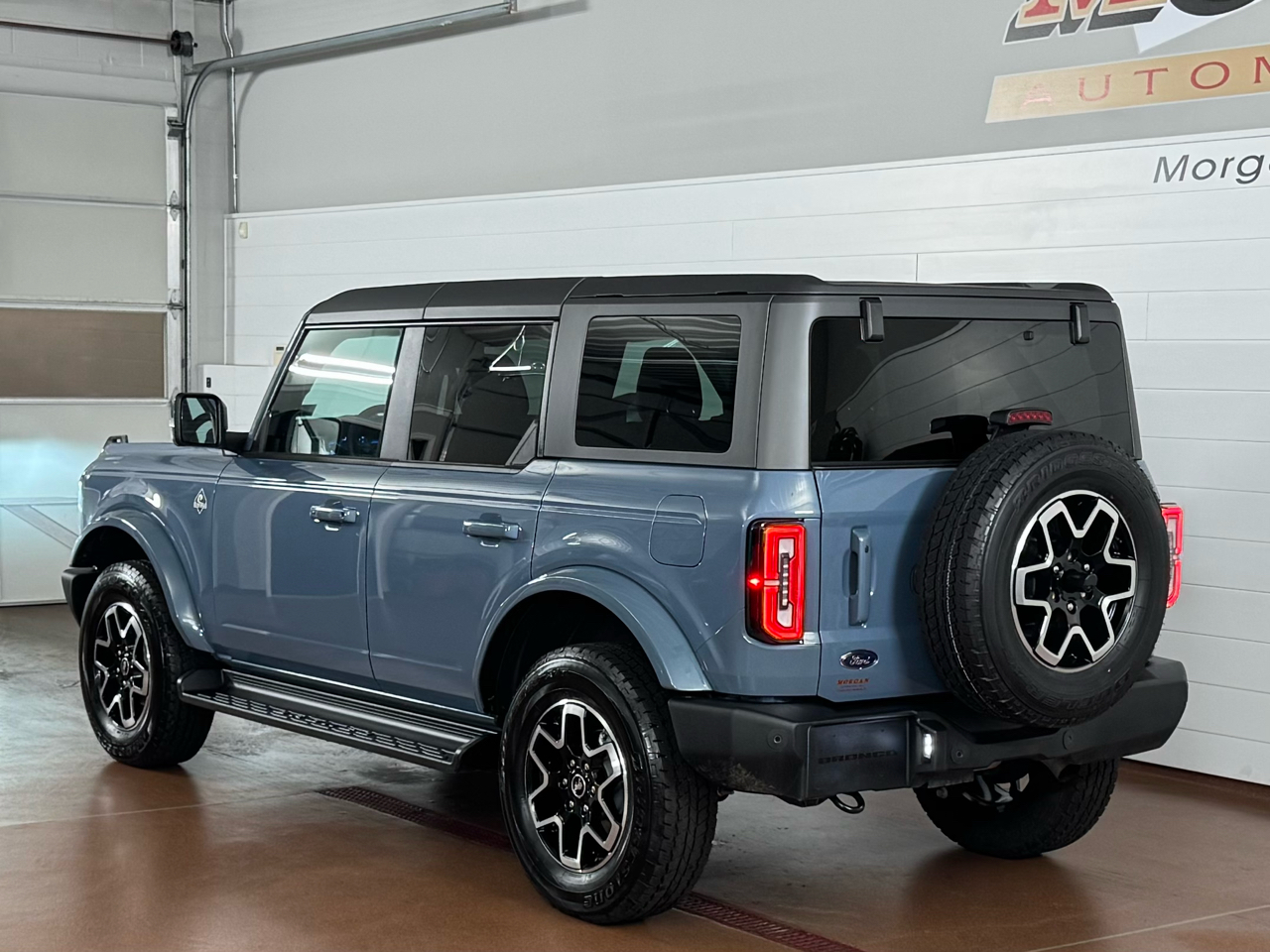 Ford Bronco Outer Banks 4 Door 4x4 2025