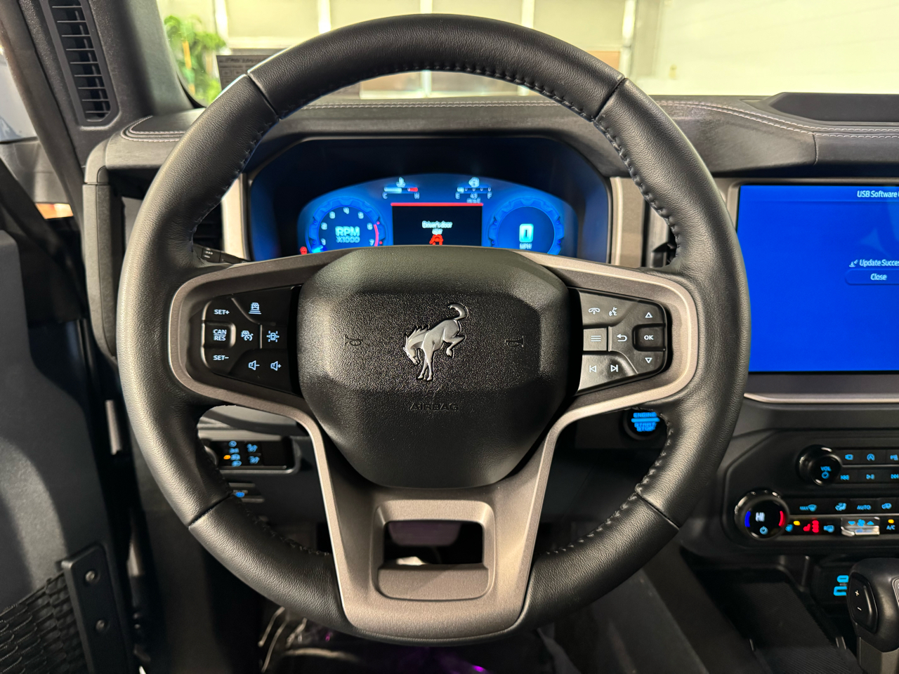 Ford Bronco Outer Banks 4 Door 4x4 2025