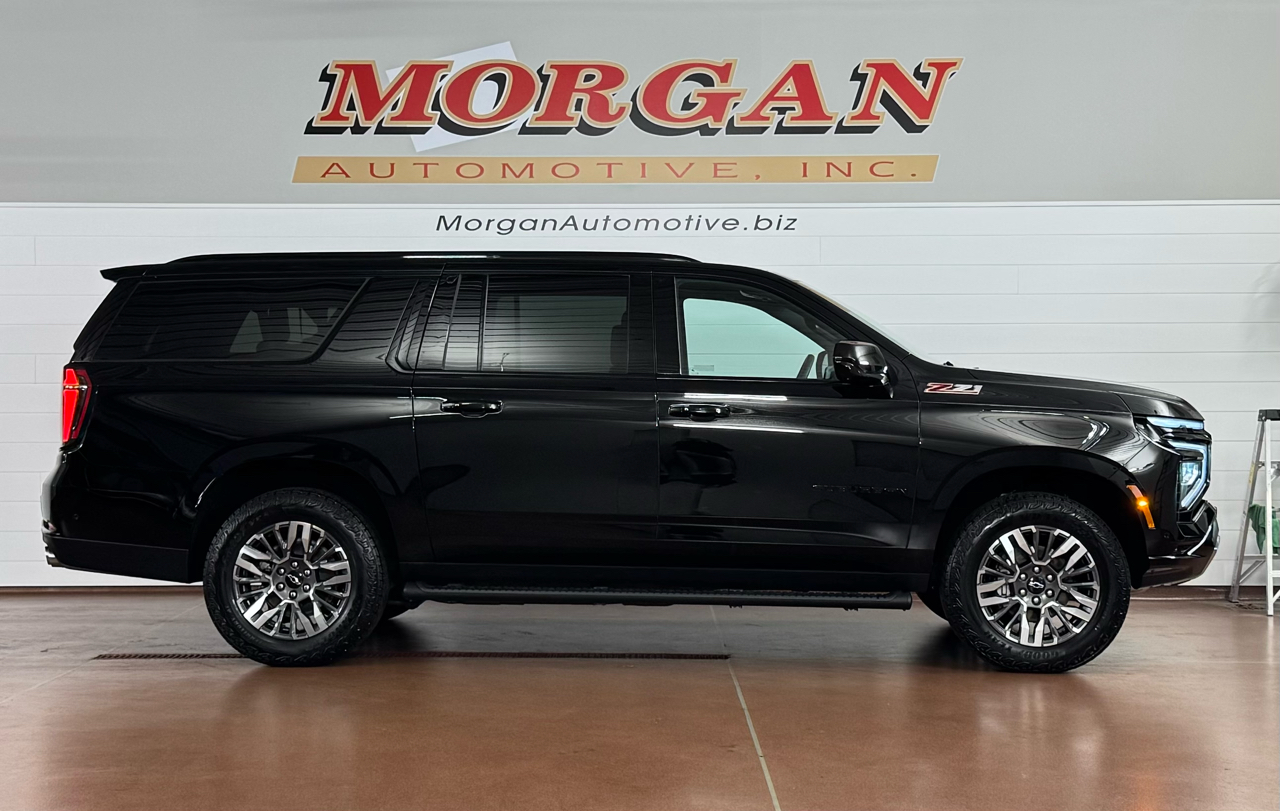 Chevrolet Suburban  2025