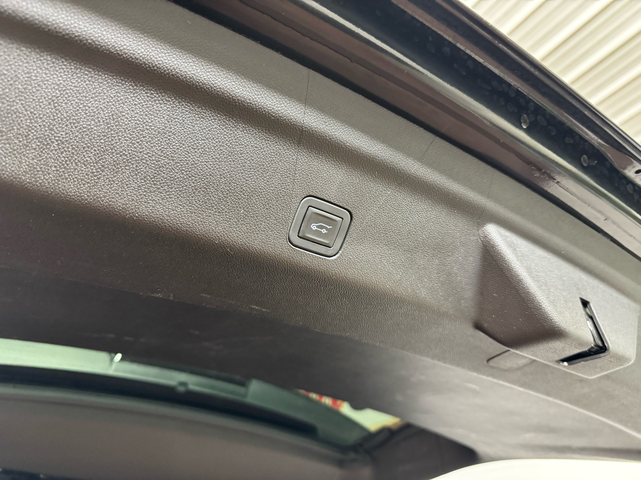 Chevrolet Suburban  2025